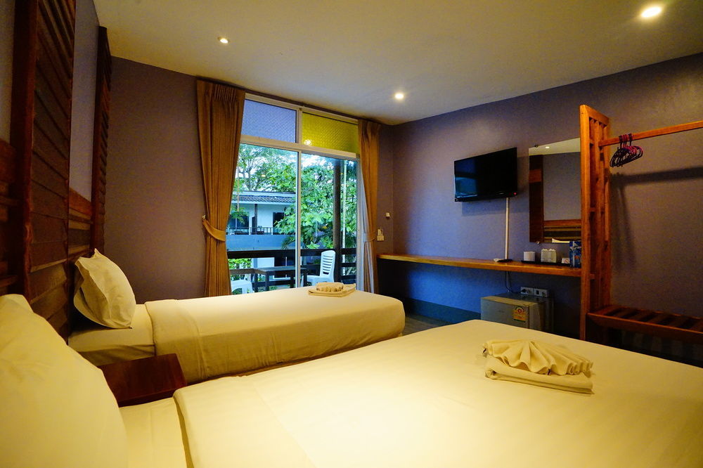 Apple Beachfront Resort Trat Exterior foto