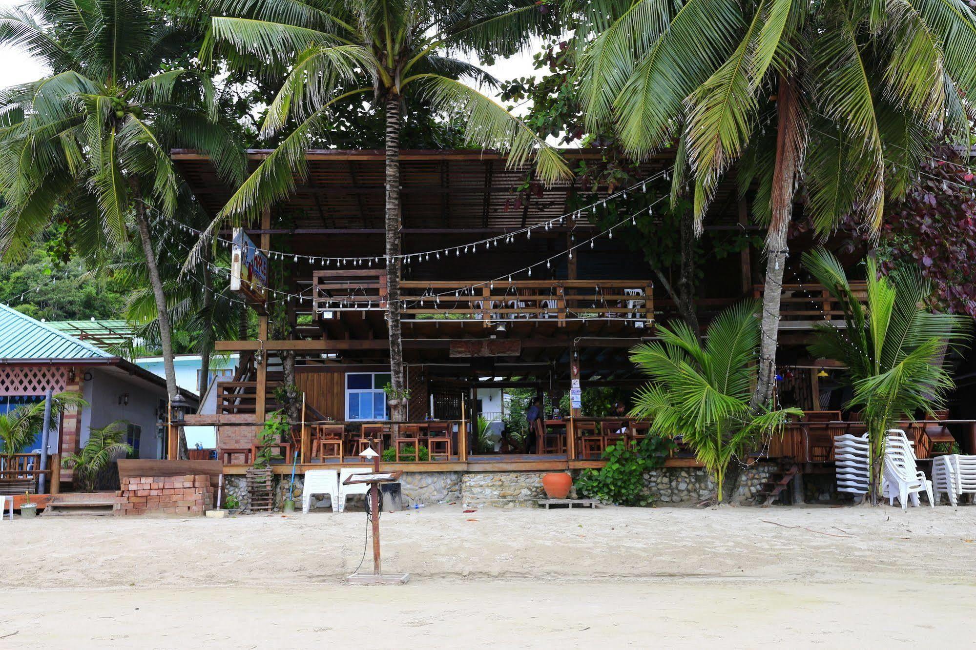 Apple Beachfront Resort Trat Exterior foto