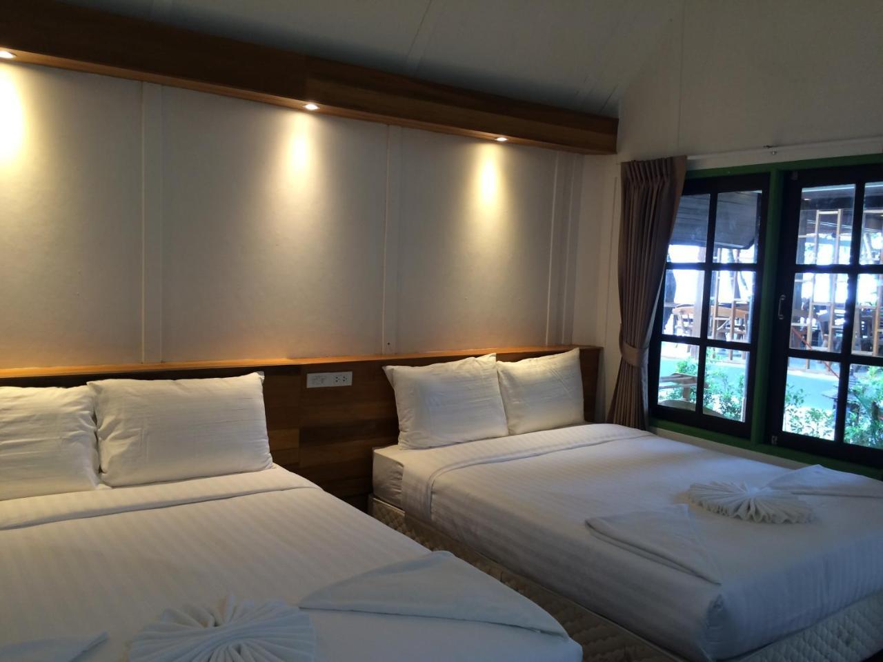 Apple Beachfront Resort Trat Exterior foto