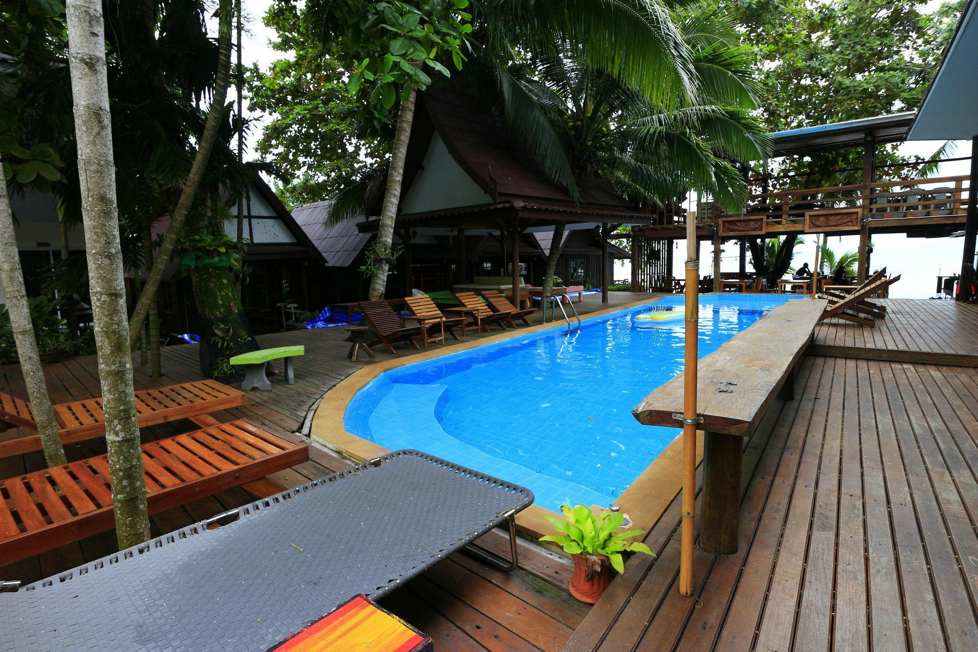 Apple Beachfront Resort Trat Exterior foto